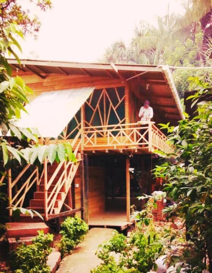Hotel Lomas Del Paiyue Puerto Narino ภายนอก รูปภาพ